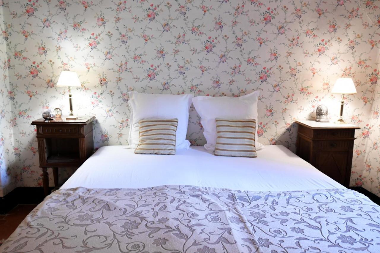 Bed and Breakfast La Cachette Du Comte Montfort-sur-Argens Exterior foto