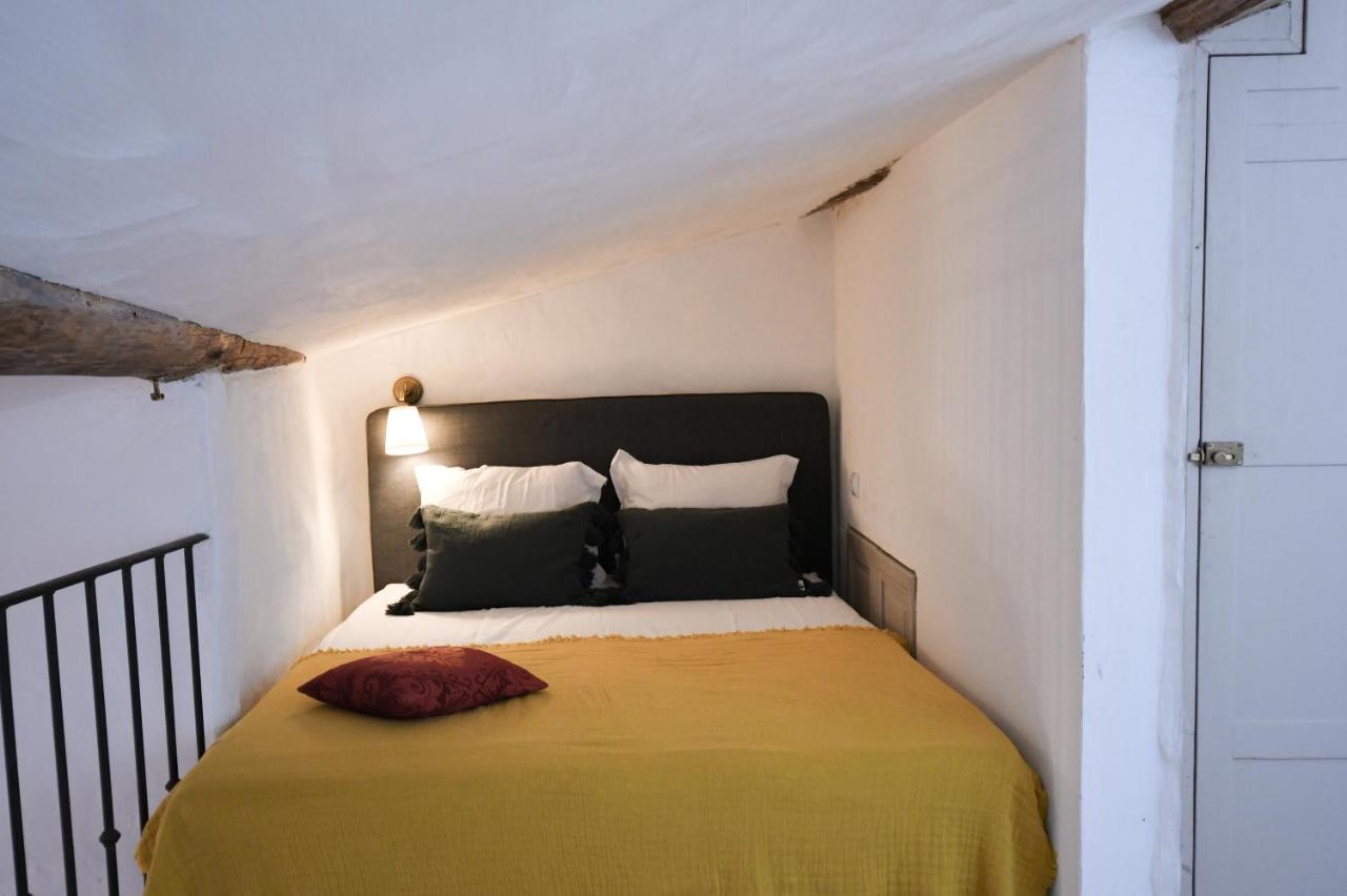 Bed and Breakfast La Cachette Du Comte Montfort-sur-Argens Exterior foto