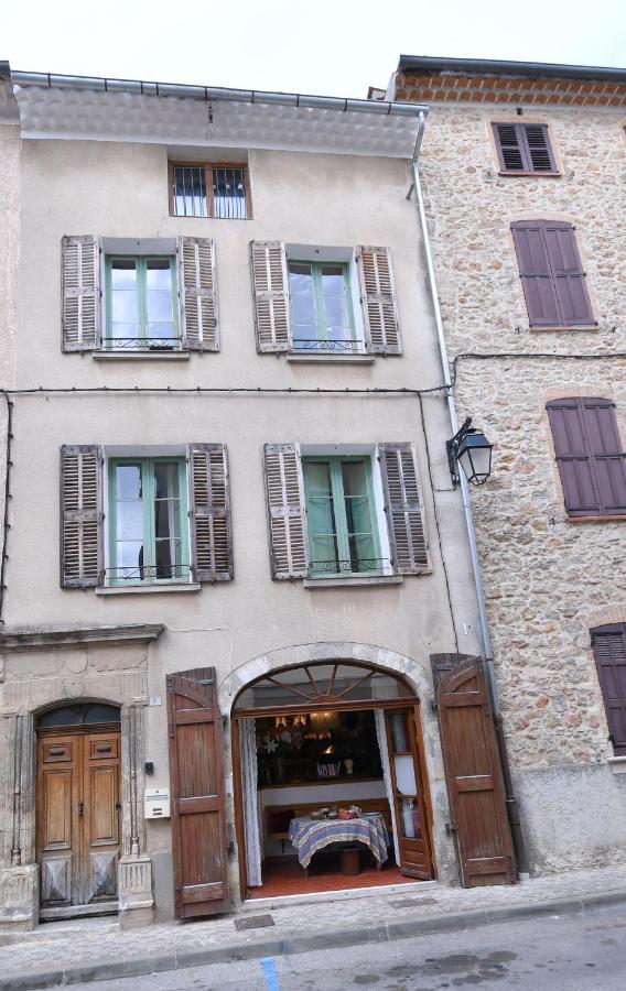 Bed and Breakfast La Cachette Du Comte Montfort-sur-Argens Exterior foto